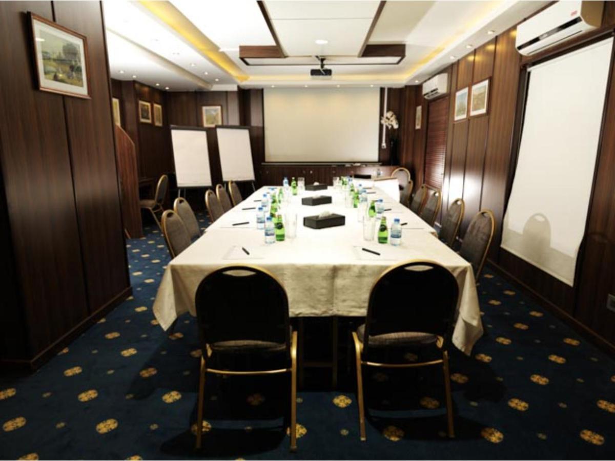 Wh Hotel Beirut Ngoại thất bức ảnh